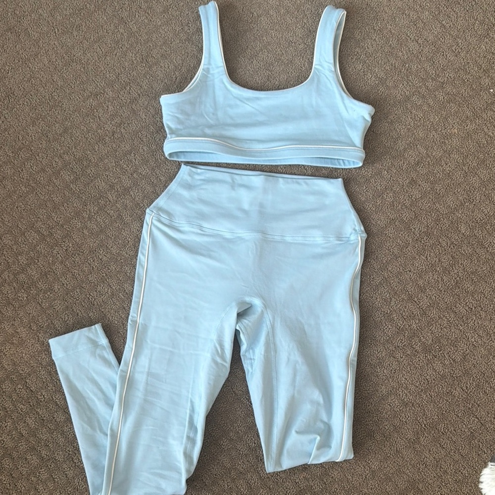 Cloud Parke by SET leggings & bra